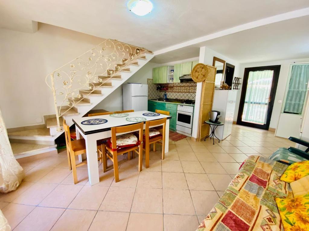 Appartamento I Geranei Centro San Teodoro  Kültér fotó
