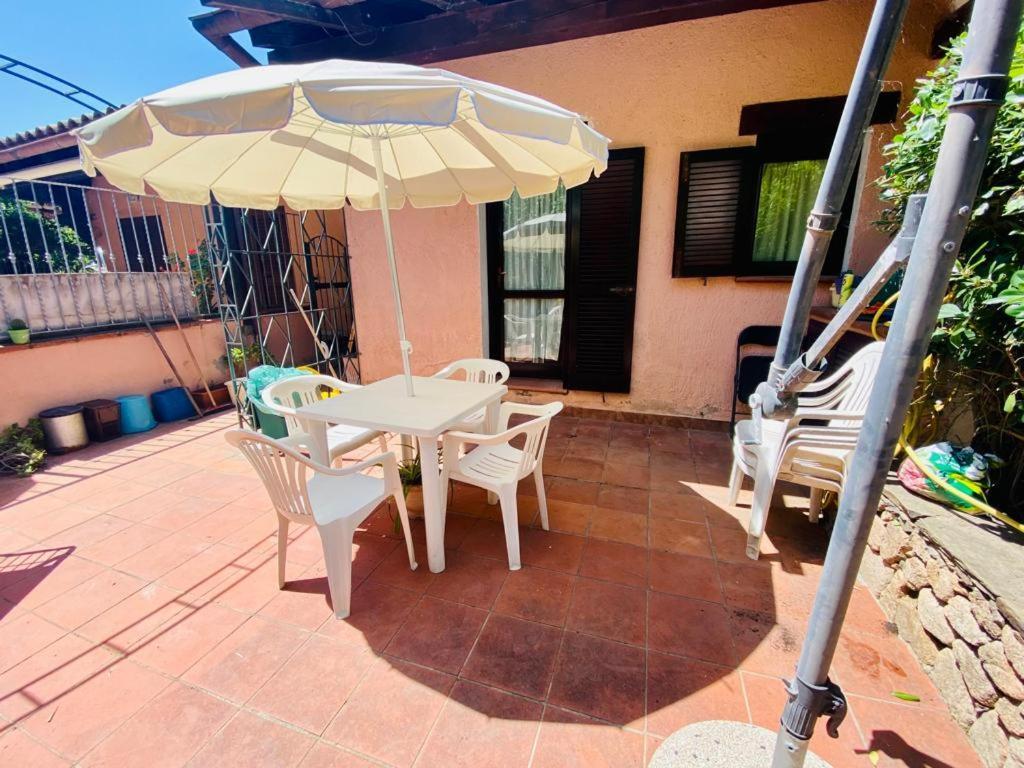 Appartamento I Geranei Centro San Teodoro  Kültér fotó