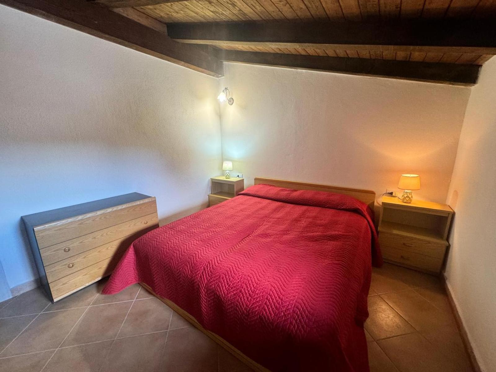 Appartamento I Geranei Centro San Teodoro  Kültér fotó